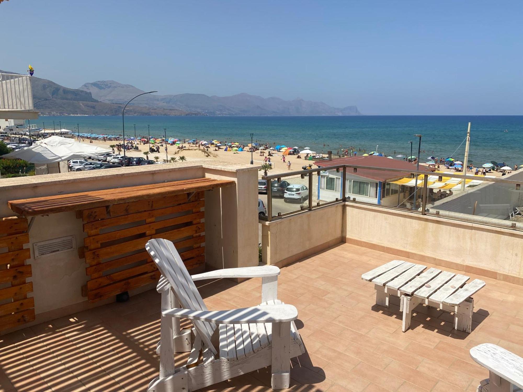 Tonnara Apartments Alcamo Marina Ruang foto